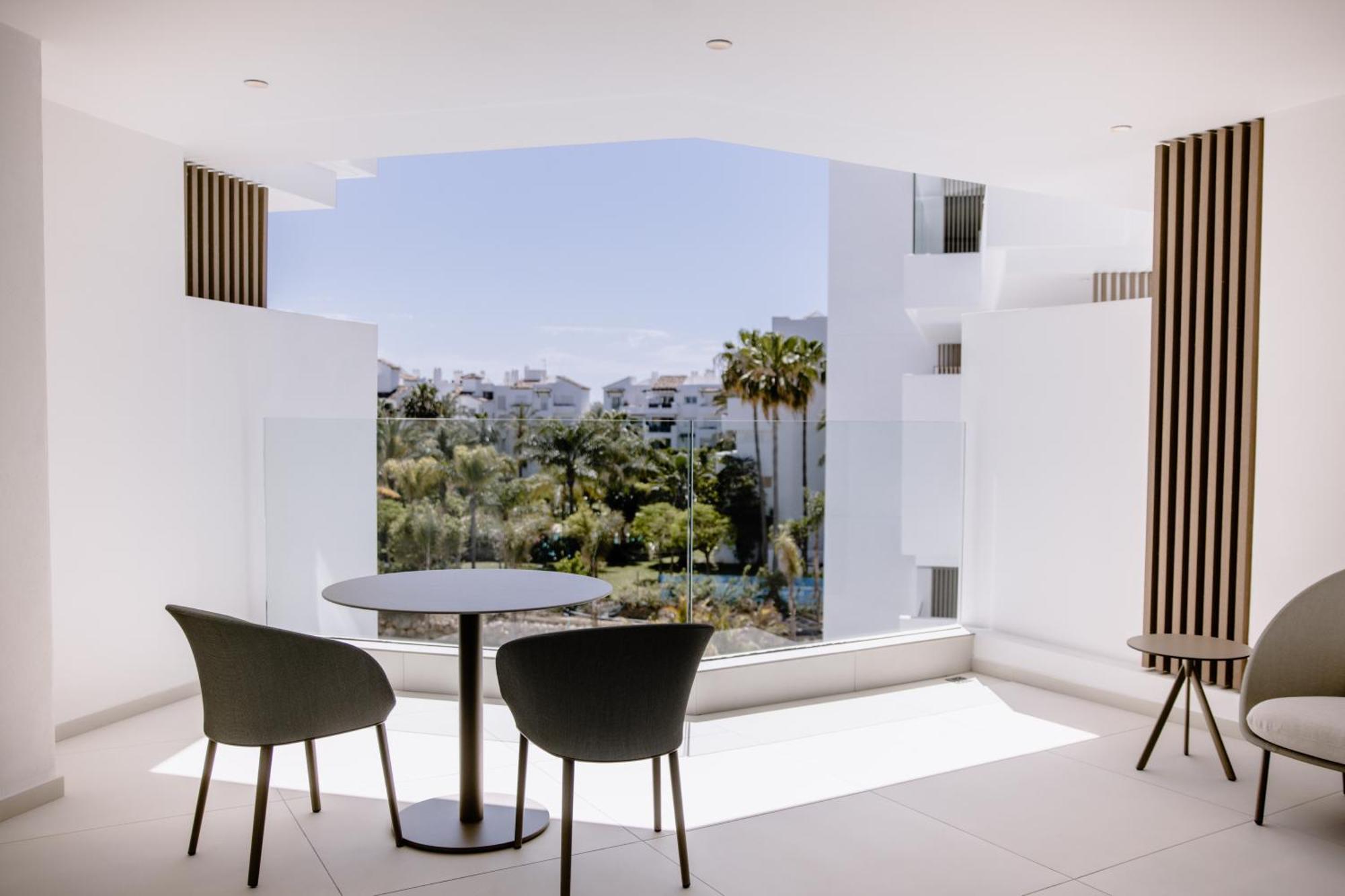 The Flag Hotel Marbella, Estepona Adult Recommended Экстерьер фото