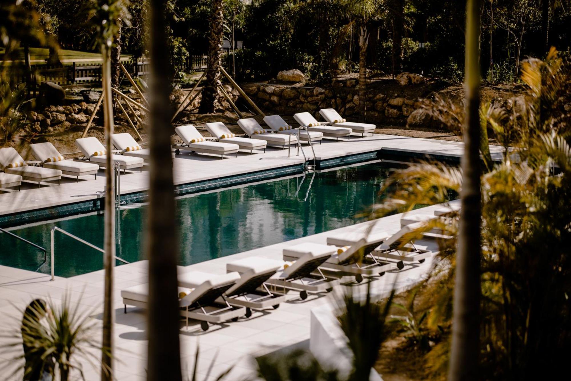 The Flag Hotel Marbella, Estepona Adult Recommended Экстерьер фото