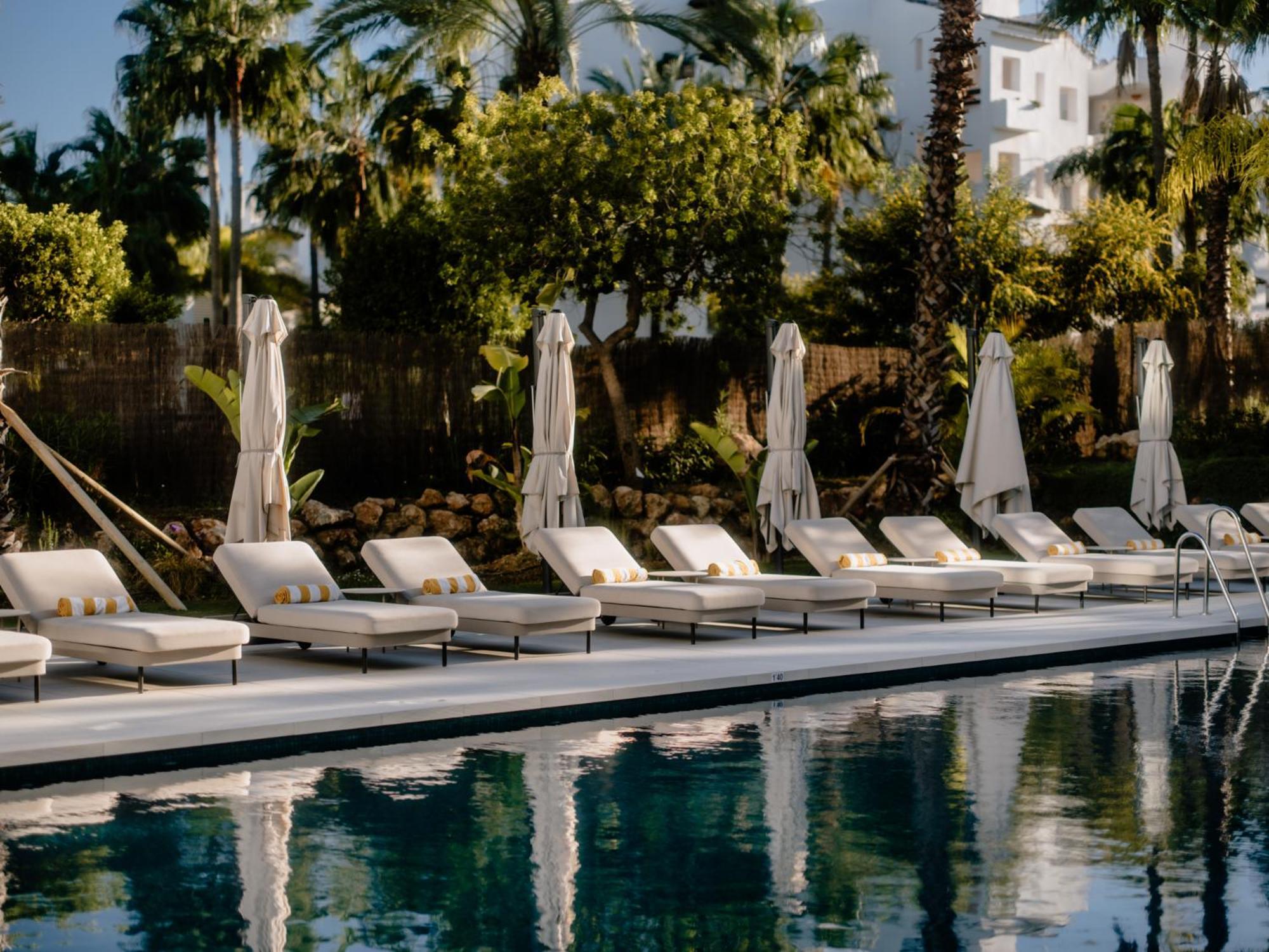 The Flag Hotel Marbella, Estepona Adult Recommended Экстерьер фото