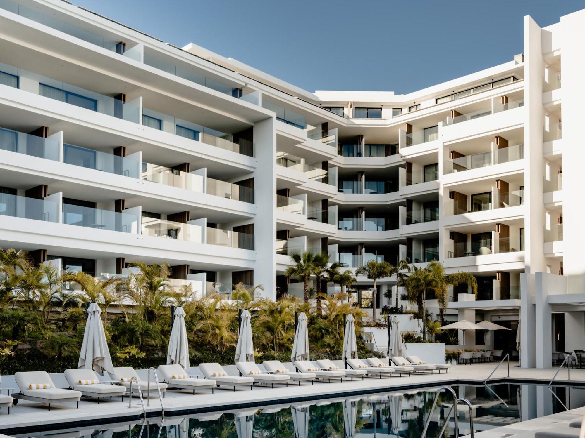 The Flag Hotel Marbella, Estepona Adult Recommended Экстерьер фото